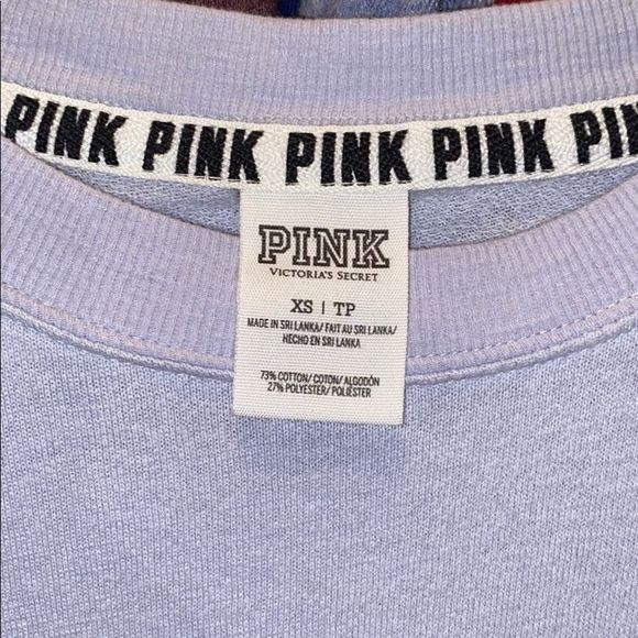 •PINK• VS PINK LAVENDER CREW XS WITH PINK LOGO AROUND BOTTOM EDGE. Like new EUC - Picture 3 of 5